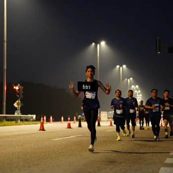 Runner Photo 7433710