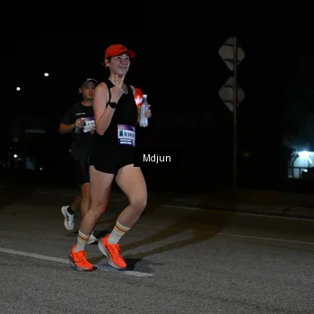 Runner Photo 7433716