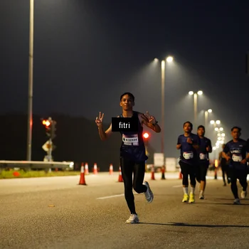Runner Photo 7433719