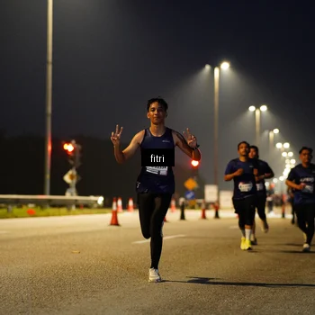 Runner Photo 7433733
