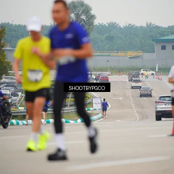 Runner Photo 7433734