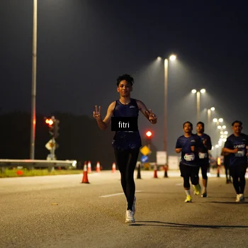 Runner Photo 7433736
