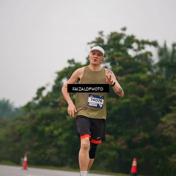 Runner Photo 7433748