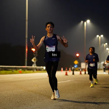 Runner Photo 7433759