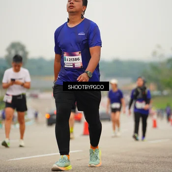 Runner Photo 7433787