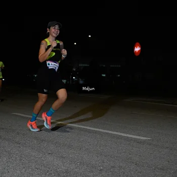 Runner Photo 7433846
