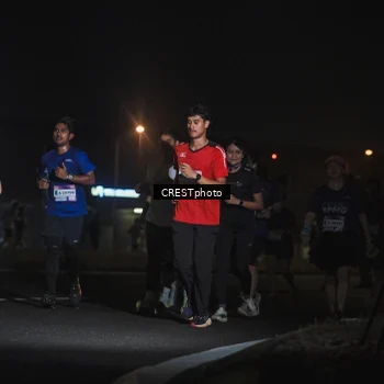 Runner Photo 7433876