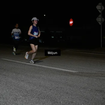 Runner Photo 7433889