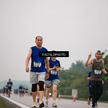 Runner Photo 7433910