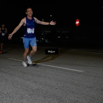 Runner Photo 7433914