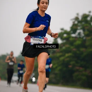 Runner Photo 7433918