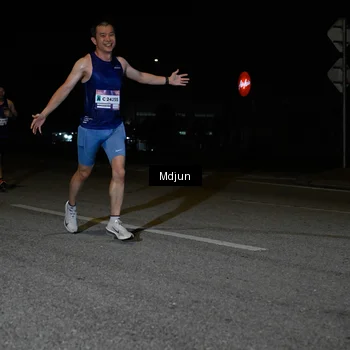 Runner Photo 7433919