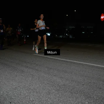 Runner Photo 7433945
