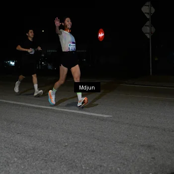 Runner Photo 7433971