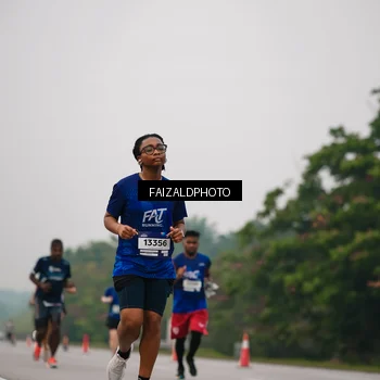 Runner Photo 7433988