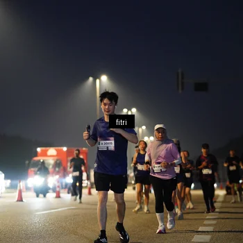 Runner Photo 7434008
