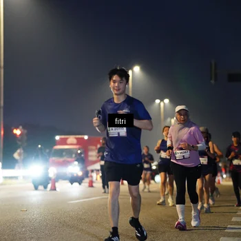 Runner Photo 7434032
