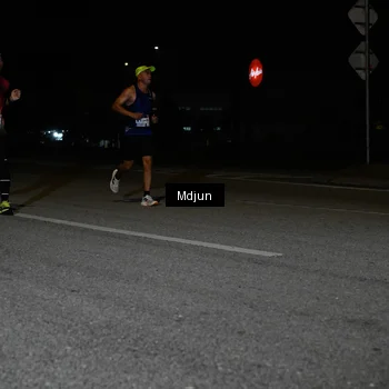 Runner Photo 7434042