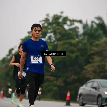 Runner Photo 7434045