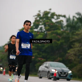 Runner Photo 7434058