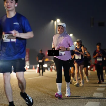 Runner Photo 7434066