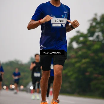 Runner Photo 7434069