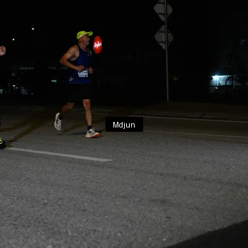 Runner Photo 7434083