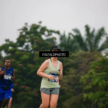 Runner Photo 7434098