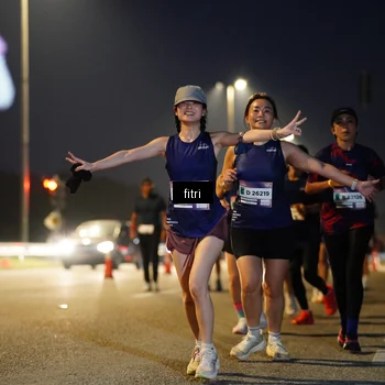 Runner Photo 7434100