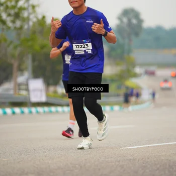 Runner Photo 7434117
