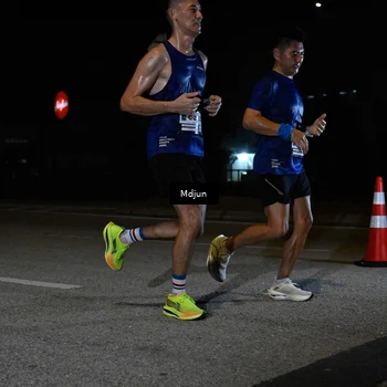 Runner Photo 7434124