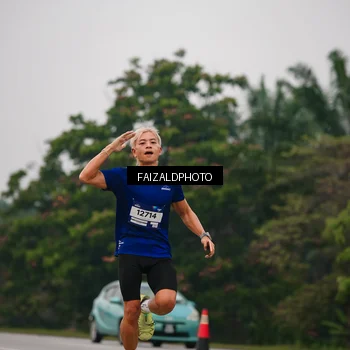 Runner Photo 7434132
