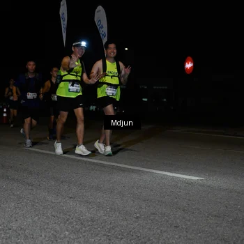 Runner Photo 7434147