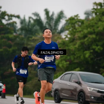Runner Photo 7434151