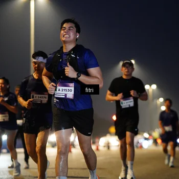 Runner Photo 7434157