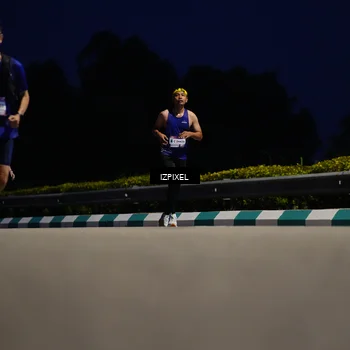 Runner Photo 7434162