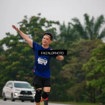 Runner Photo 7434216