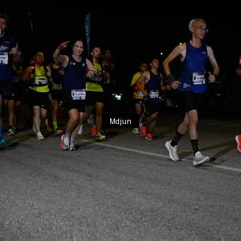 Runner Photo 7434246