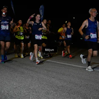 Runner Photo 7434250