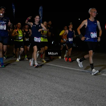 Runner Photo 7434251