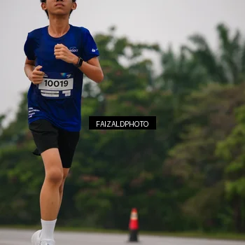 Runner Photo 7434252
