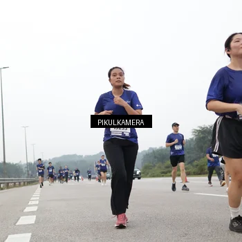 Runner Photo 7434253
