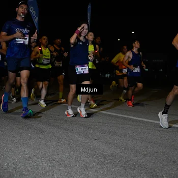 Runner Photo 7434263