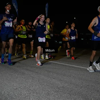 Runner Photo 7434264