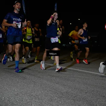 Runner Photo 7434267