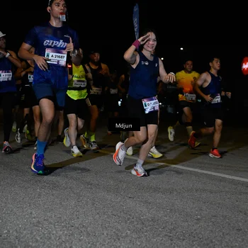 Runner Photo 7434269