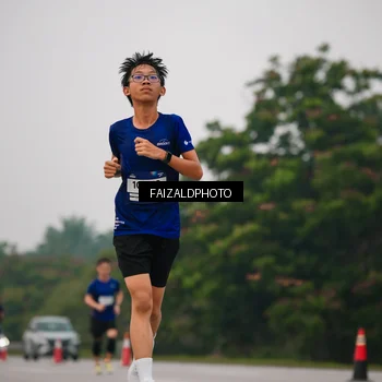 Runner Photo 7434282