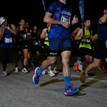 Runner Photo 7434299