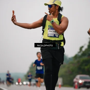Runner Photo 7434305