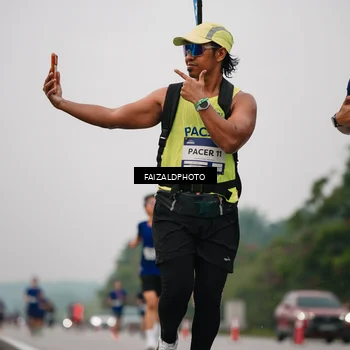 Runner Photo 7434312